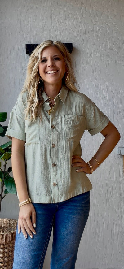 Sage Pocket Button Up