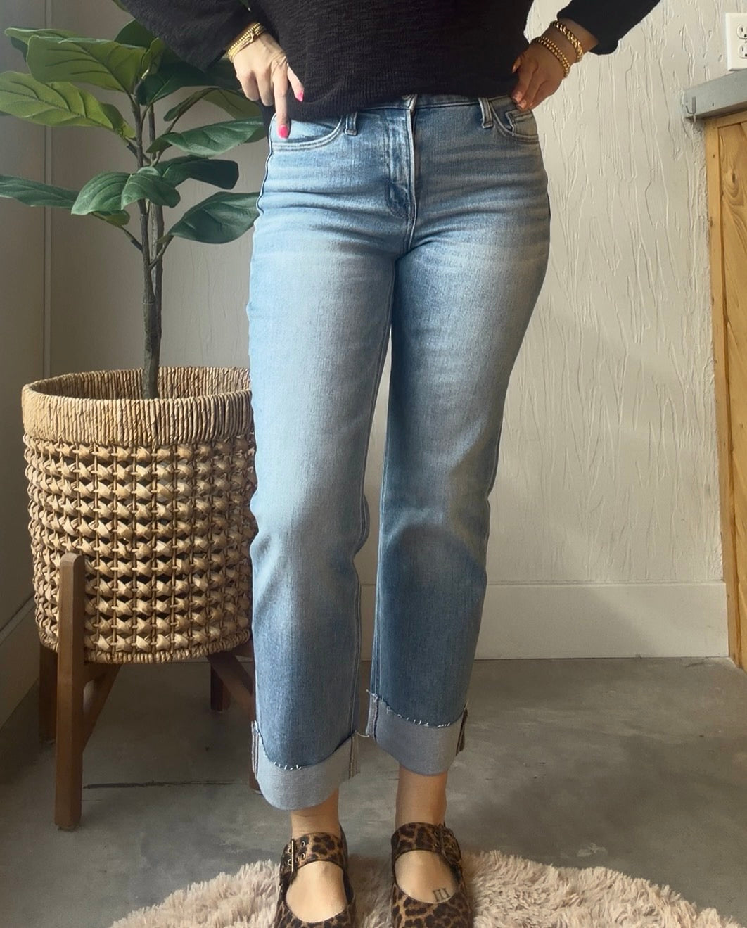 Flying Monkey Cuff Crop Straight