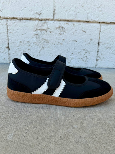 Corky's 'Calm Down' Sneaker