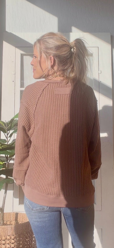 Waverly Textured Pullover-Mocha