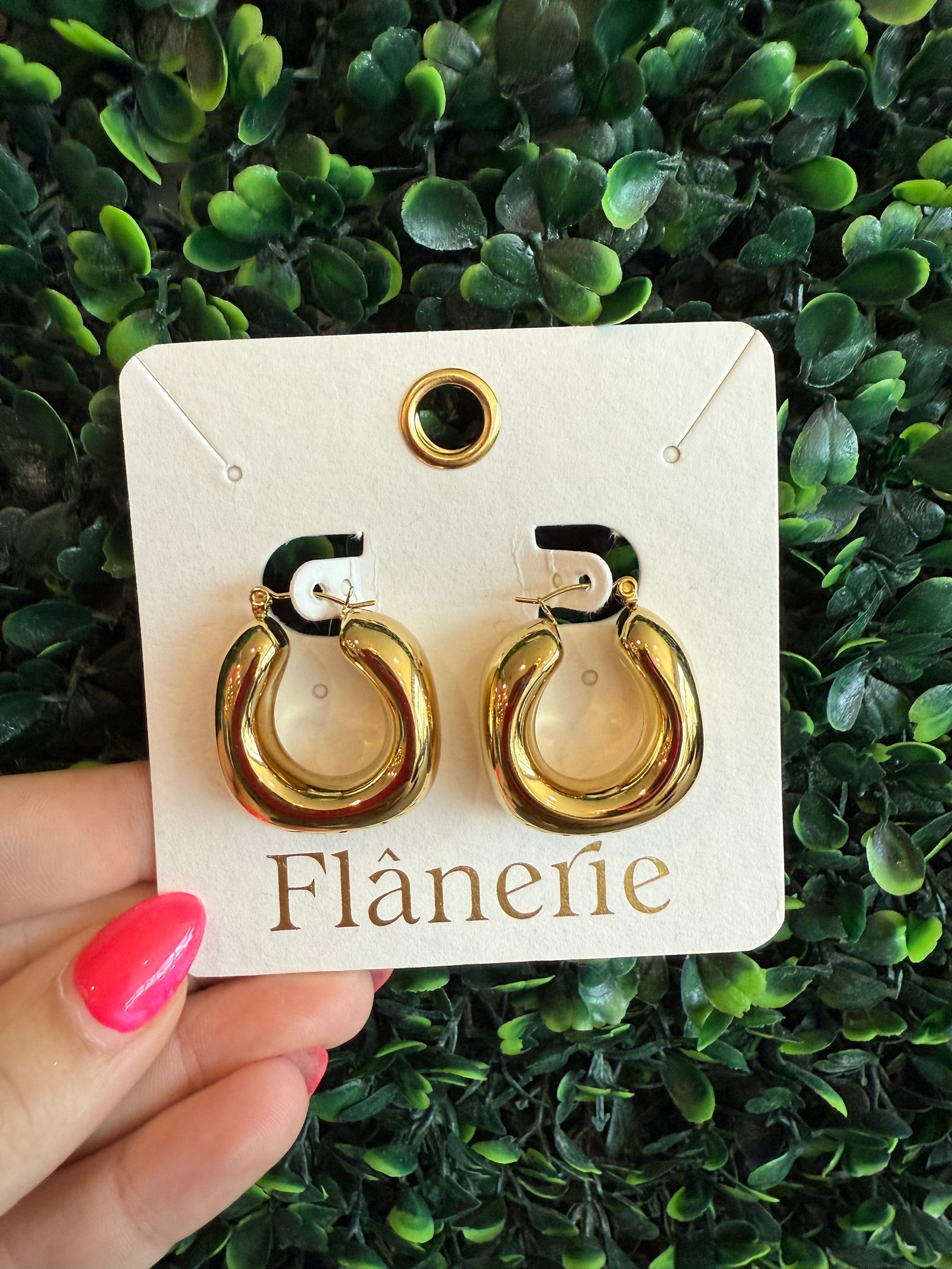 18K Gold Non-Tarnish U Hoop Earrings